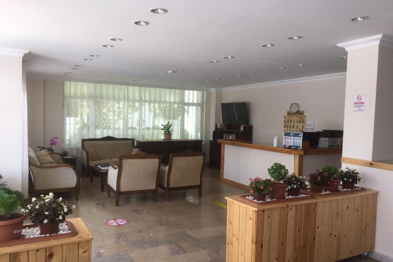 Uenver Hotel Adana Bagian luar foto